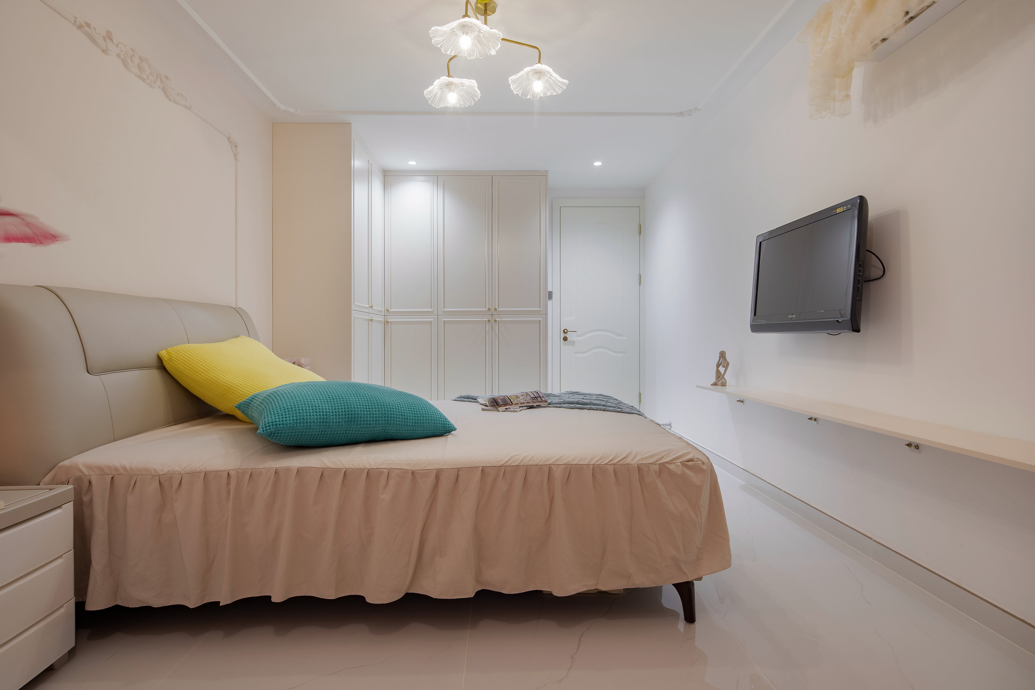 1686536895110217.jpg 754A6122.jpg